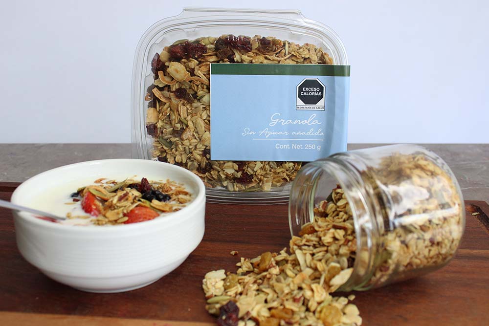 
                  
                    Granola sin azúcar añadida
                  
                